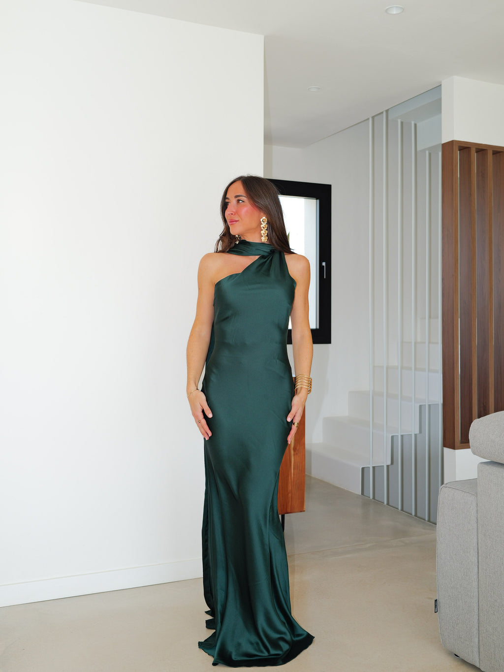 Vestido largo raso choker botella