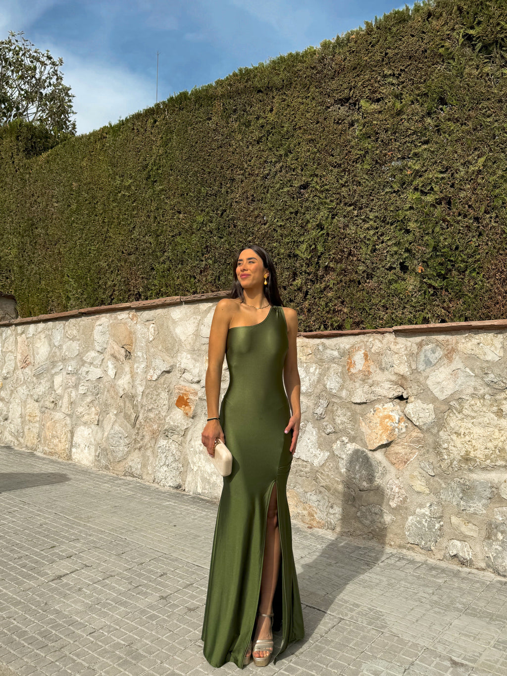 Vestido asim espalda nudo oliva