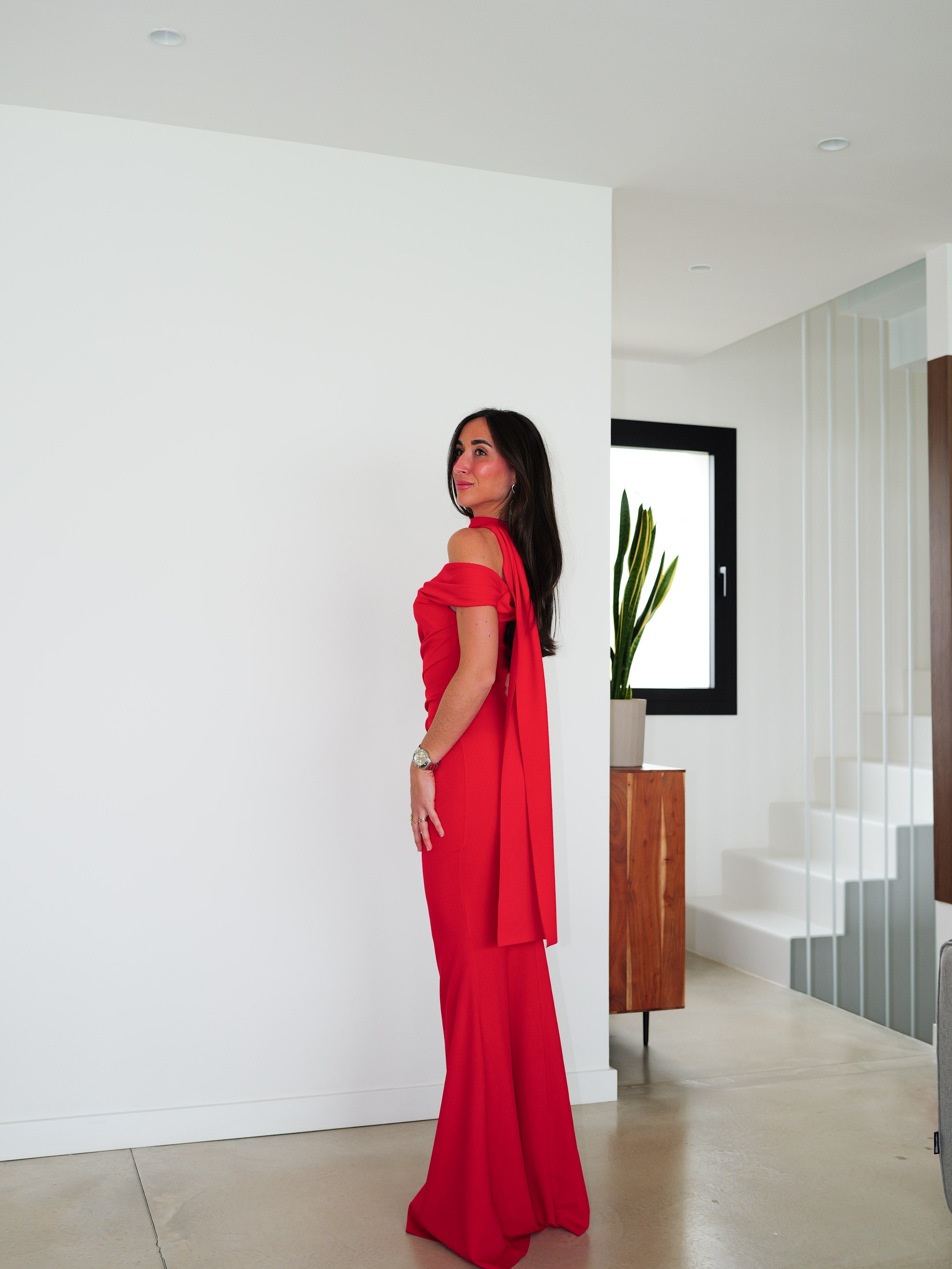 Vestido choker frunce asimétrico rojo