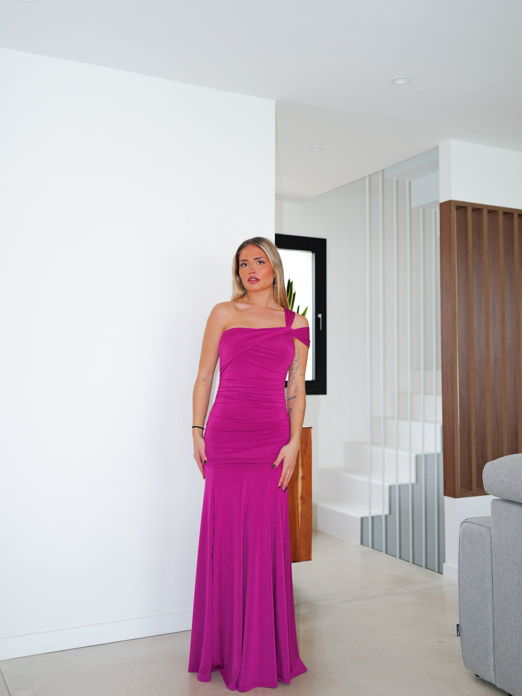 Vestido asim tirante nudo amarena