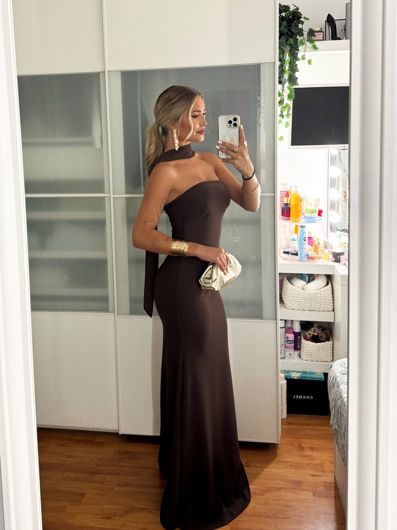 Vestido sirena choker tulle chocolate